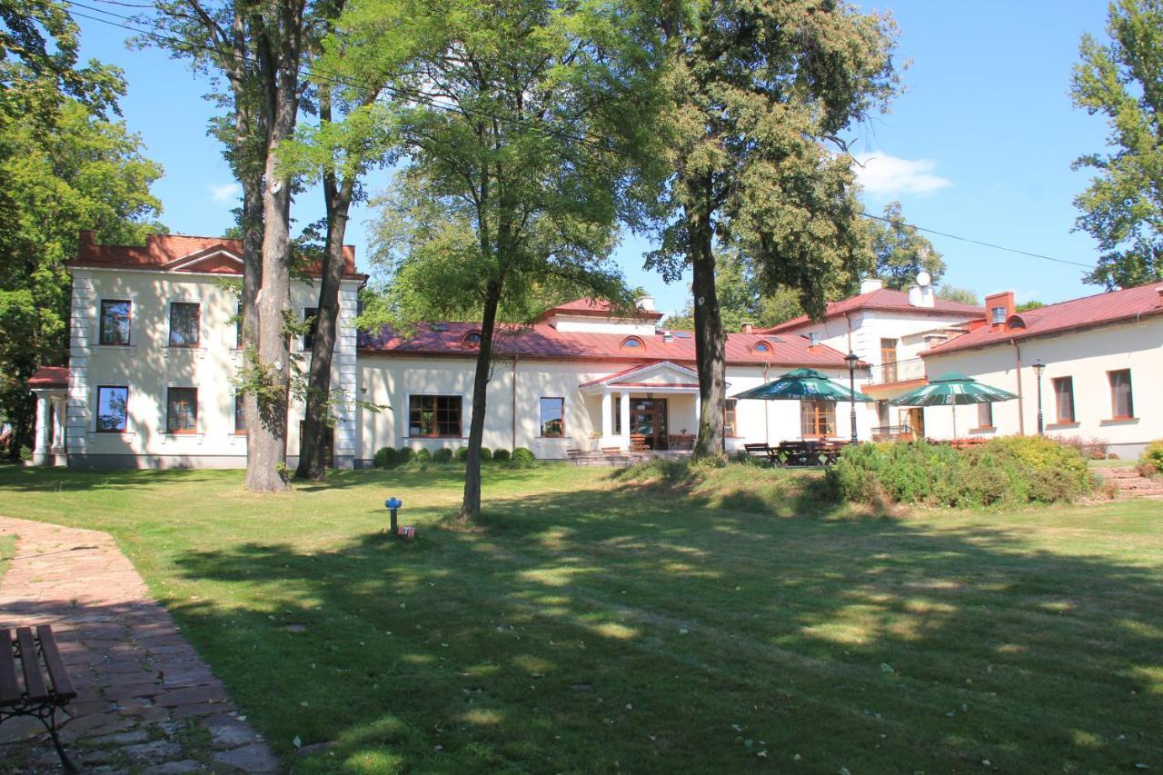 Dworek Korytkow Kamienna Wola  Exterior photo
